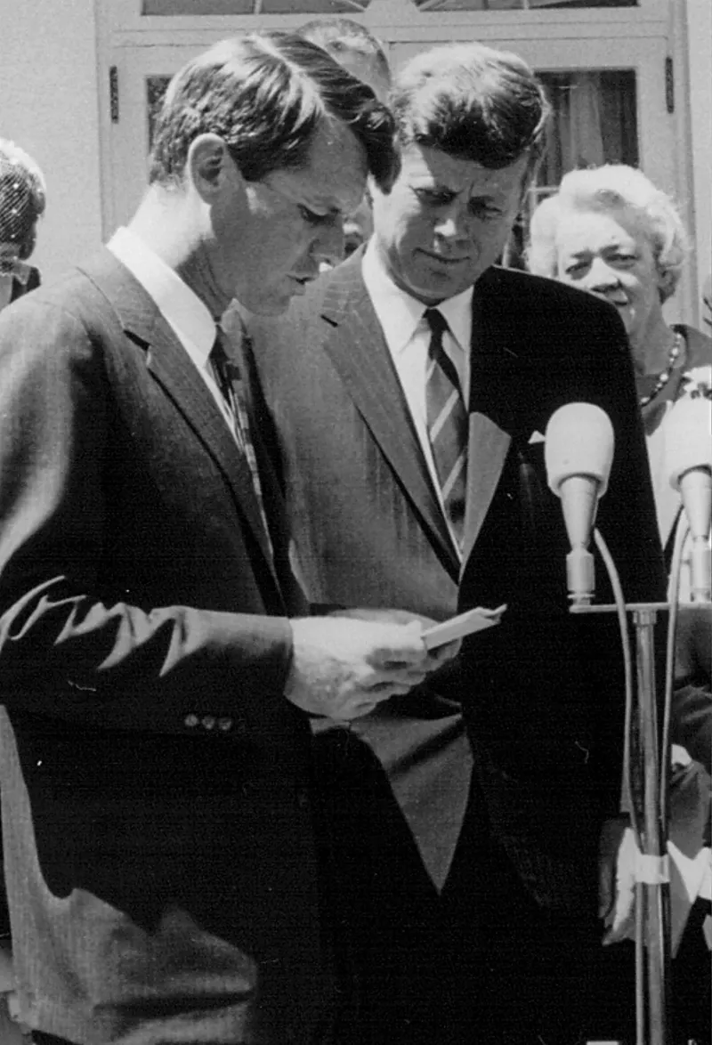 130827161029 john f kennedy robert f kennedy 1963 9e2bd15f