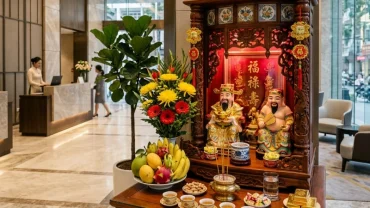 Hướng dẫn cách bài trí bàn thờ thần tài cho tuổi tý chuẩn xác trong không gian cửa hàng