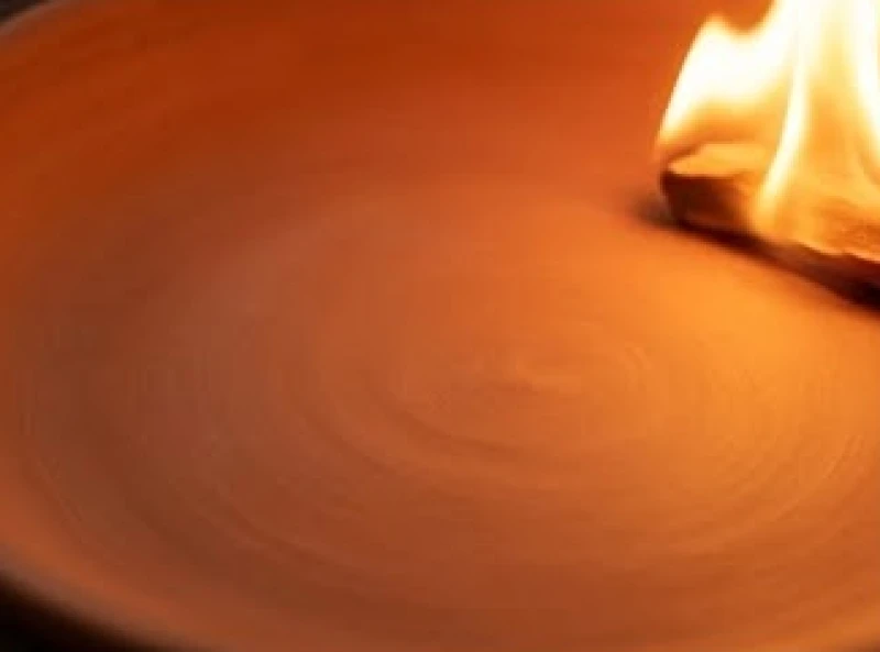 Tam hợp tuổi Ngọ: Phân tích ngũ hành theo từng năm sinh 5 Mảnh đất bằng phẳng ven đường được sưởi ấm bởi ngọn lửa rực rỡ của Canh Ngọ