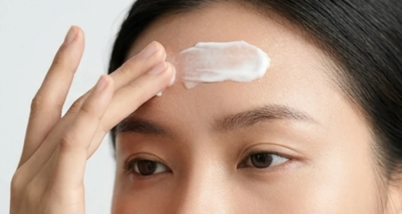 Cung phụ mẫu trên khuôn mặt: Vị trí chuẩn và mẹo hóa giải 5 Phân biệt rõ các vết sạm da do ánh nắng mặt trời và khí sắc u xịt trong tướng học để có biện pháp can thiệp phù hợp
