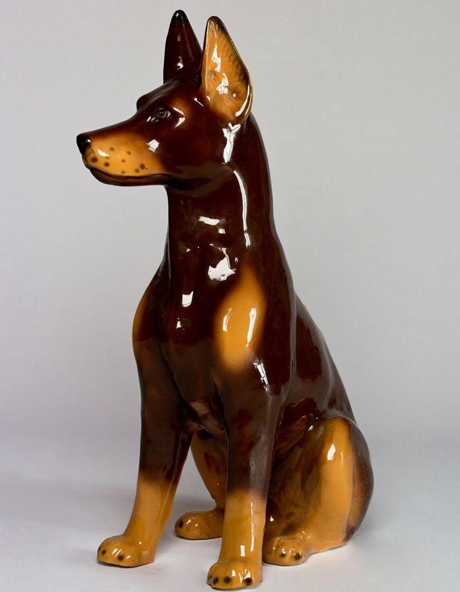 Biểu tượng chó gốm sứ trong phong thủy