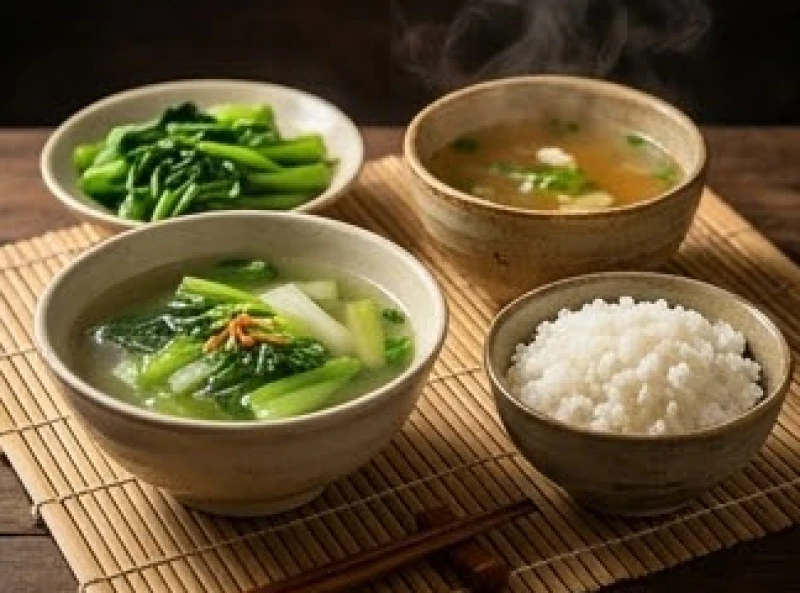 Bữa ăn thanh đạm với các món luộc và súp nóng dành cho người lớn tuổi