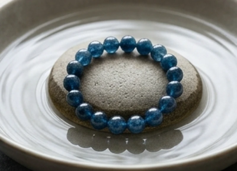 Tuổi Tuất hợp đá gì: Tra cứu 5 nạp âm và tỷ lệ thanh tẩy 3 Chuỗi vòng tay đá Aquamarine xanh dương sâu thẳm phù hợp với nạp âm Đại Hải Thủy của Nhâm Tuất