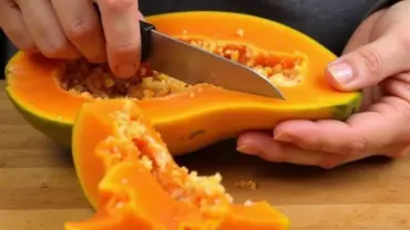 Mơ thấy gọt đu đủ chín