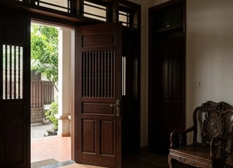 Những Điều Cấm Kỵ Trong Phong Thủy Với Tuổi Thân & Cách Hóa Giải 1 Bố trí cửa chính và nhà bếp phạm vào hướng xấu làm cản trở luồng sinh khí của tuổi Thân