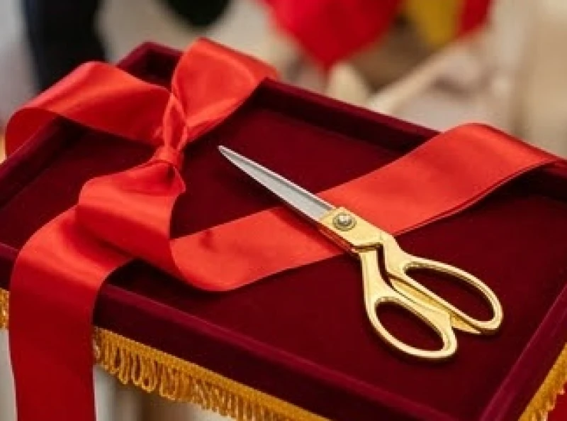 Tháng tốt xấu của tuổi Hợi năm 2026: Tra cứu theo năm sinh 7 Dải ruy băng lụa đỏ chuẩn bị cho nghi thức cắt băng khánh thành khai trương