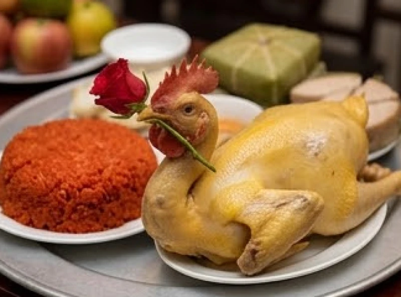 Văn khấn rằm tháng Giêng: Trình tự từng ban và quy tắc hóa vàng 3 Mâm cỗ mặn tết Nguyên Tiêu đặc trưng với xôi gấc đỏ và gà trống luộc ngậm hoa hồng