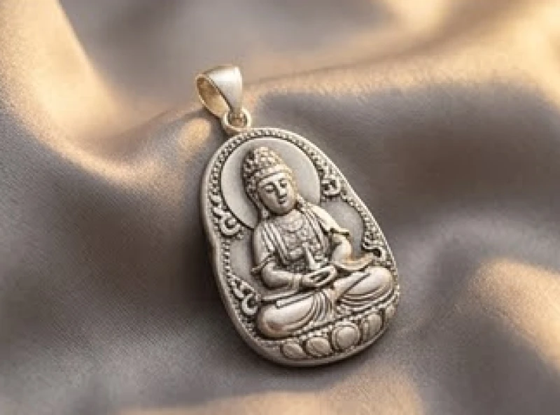 Mặt dây chuyền chạm khắc hình Phổ Hiền Bồ Tát bằng bạc nguyên chất bảo vệ bản mệnh Tân Tỵ