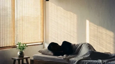 Hình ảnh minh họa mang tính nghệ thuật về hiện tượng mơ thấy người chết và quá trình chuyển hóa tâm lý tích cực