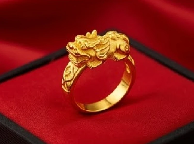 Tỳ Hưu phong thủy tuổi Thìn: chọn màu nạp âm và cách an vị 7 Nhẫn tỳ hưu đúc bằng vàng 24k nguyên chất thiết kế tinh xảo