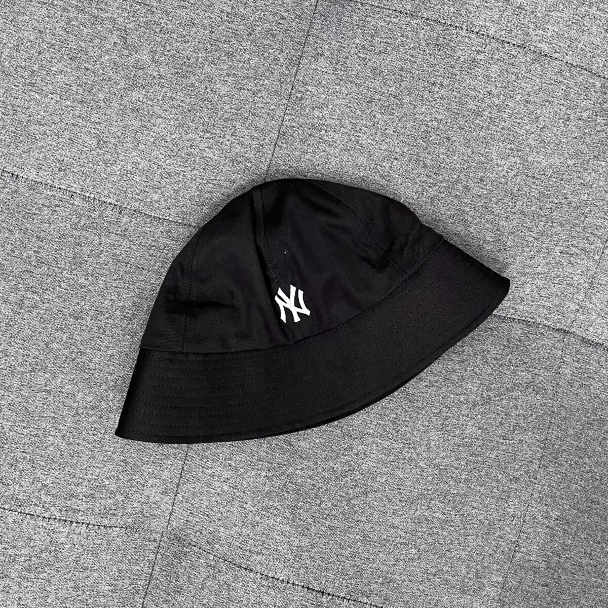 Mũ Bucket Hat MLB logo NY nhỏ – Whali Shop