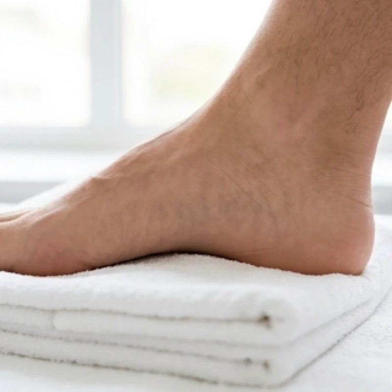 Vùng lõm giữa vòm bàn chân trái được xem là kho lưu trữ tài sản trong nhân tướng học