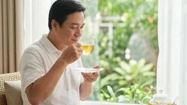 Phương pháp cải thiện sức khỏe tuổi ngọ bằng cách tập luyện nhẹ nhàng và ăn uống cân bằng