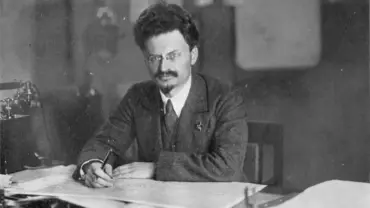 trotsky 8fbed548