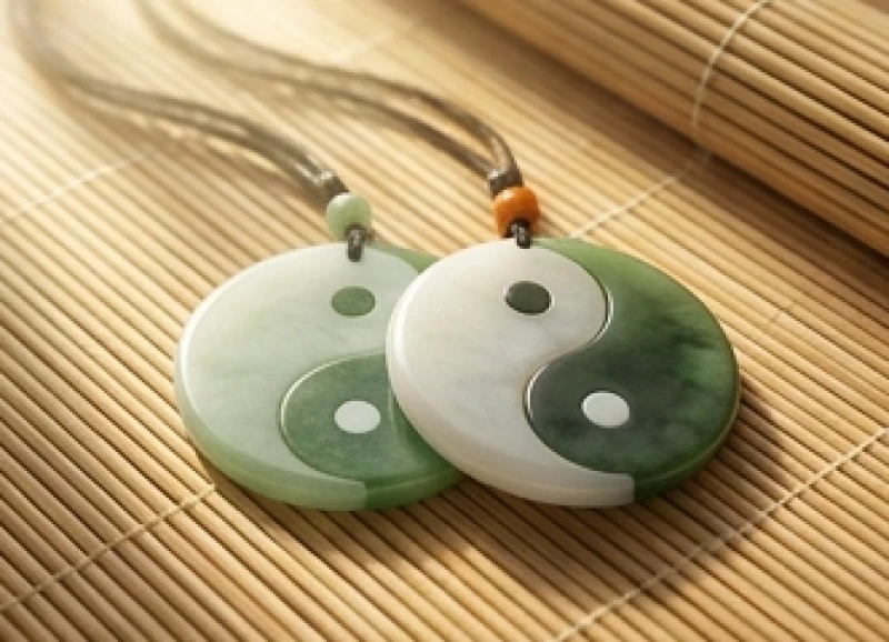 Tuổi Tý sinh năm bao nhiêu: Bảng tra cứu mệnh và tuổi hợp kỵ 5 Hình ảnh tượng trưng cho sự gắn kết âm dương hòa hợp giữa các độ tuổi trong kinh doanh và tình cảm