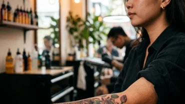 Bản thiết kế nghệ thuật giải đáp tuổi sửu xăm hình gì hợp phong thủy ngũ hành