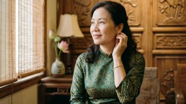 Hình ảnh giải mã ù tai phải là điềm báo gì dưới góc nhìn tâm linh và y khoa hiện đại