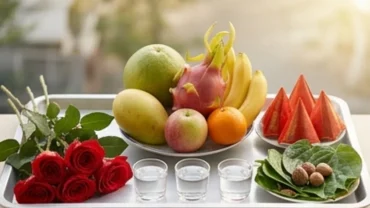 Mâm lễ bái vọng và văn khấn Mẫu Cửu Trùng tại nhà được bày biện thanh tịnh ngoài sân