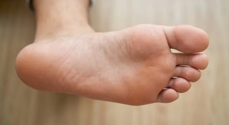 Từng vị trí nốt ruồi trên gan bàn chân phải như mép, gót hay rốn chân đều phản chiếu một khía cạnh riêng của vận mệnh