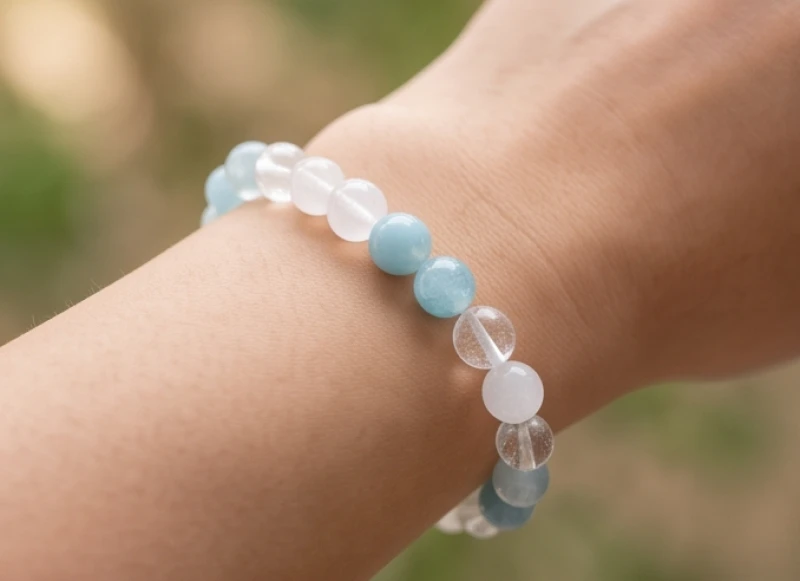 Chuỗi đá Thạch anh trắng và Aquamarine thiên nhiên giúp cân bằng năng lượng cơ thể