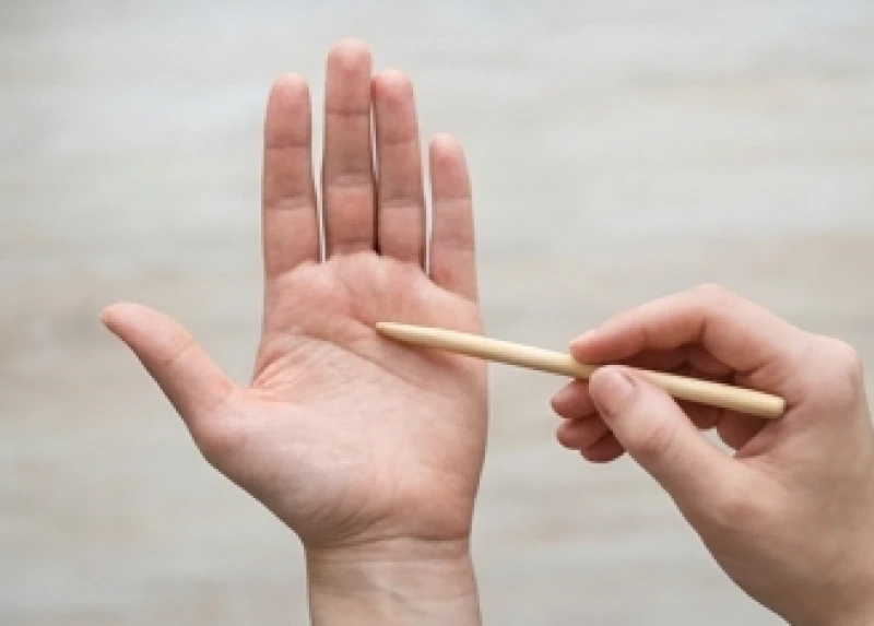Luận giải ý nghĩa nốt ruồi nằm đè lên các đường chỉ tay chính giúp phái nữ chủ động điều chỉnh hành vi